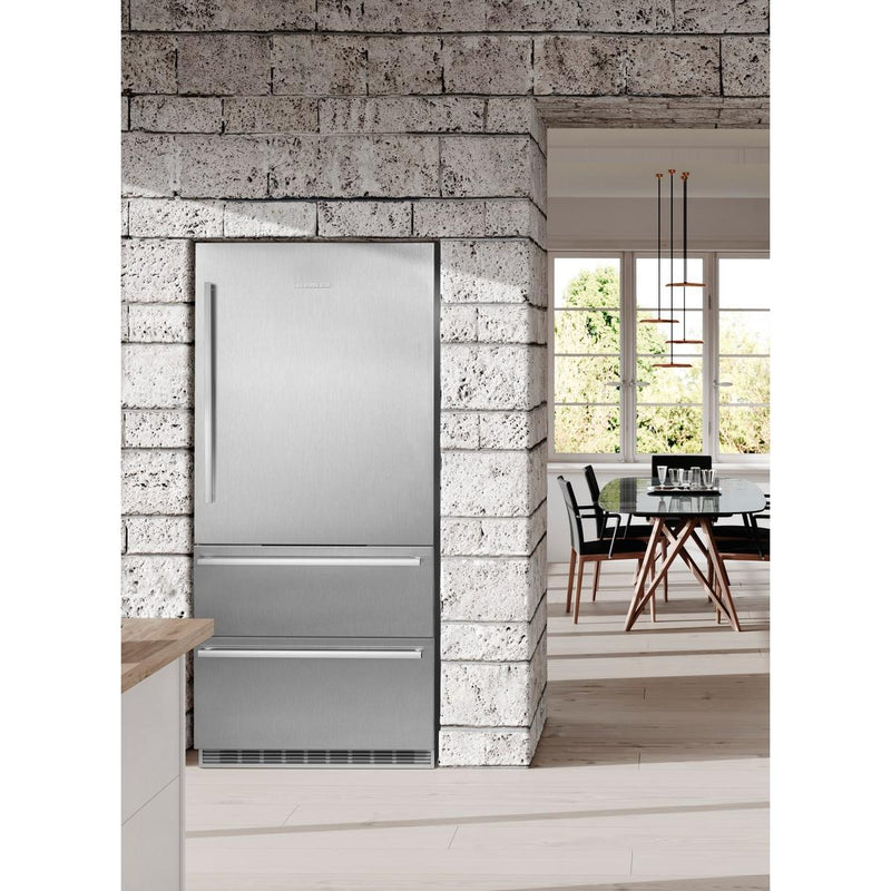 Liebherr 36-inch, 19.5 cu. ft. Bottom Freezer Refrigerator with Interior Ice Maker CS 2090 IMAGE 3